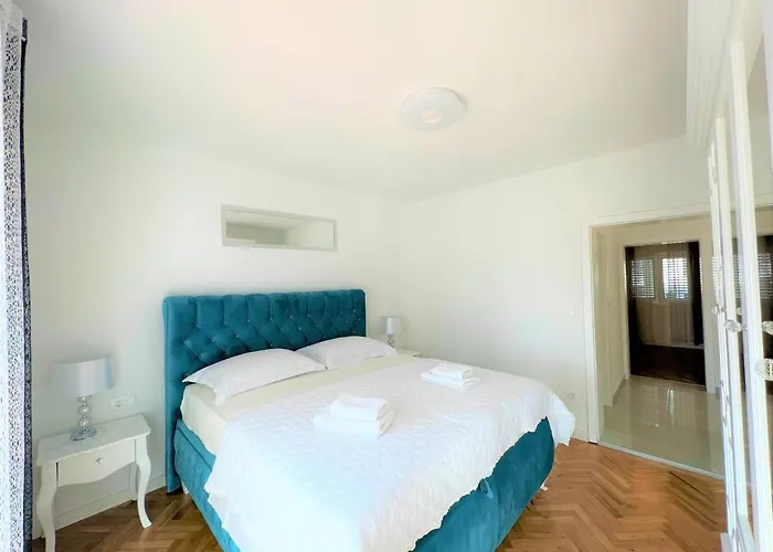 Apartment Makarska
