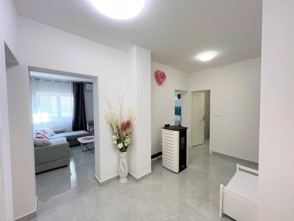 Apartment Apartment Makarska Makarska